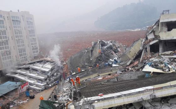 انهيار ارضي يخلف 8 قتلى و 41 مفقودا بمجمع صناعي في الصين صورة رقم 1