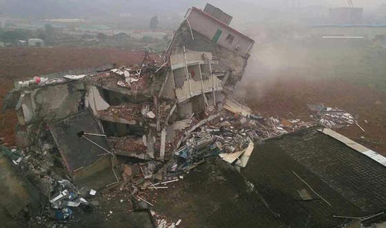 انهيار ارضي يخلف 8 قتلى و 41 مفقودا بمجمع صناعي في الصين صورة رقم 4