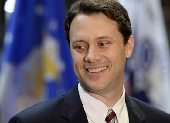 جيمي كارتر ينعي حفيده الذي توفي عن عمر 28 عاما بظروف غامضة صورة رقم 2 جيمي كارتر ينعي حفيده الذي توفي عن عمر 28 عاما بظروف غامضة صورة رقم 2