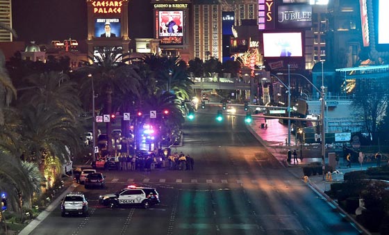 سائقة تدهس حشدا من الناس بعد مسابقة ملكة جمال وتوقع 37 بين قتيل وجريح صورة رقم 7 سائقة تدهس حشدا من الناس بعد مسابقة ملكة جمال وتوقع 37 بين قتيل وجريح صورة رقم 7