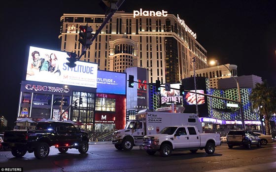 سائقة تدهس حشدا من الناس بعد مسابقة ملكة جمال وتوقع 37 بين قتيل وجريح صورة رقم 11 سائقة تدهس حشدا من الناس بعد مسابقة ملكة جمال وتوقع 37 بين قتيل وجريح صورة رقم 11