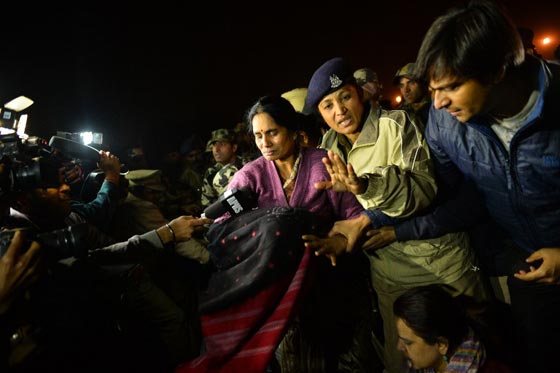 غضب في الهند بسبب الافراج عن مغتصب خطر بعد 3 سنوات من سجن صورة رقم 8 غضب في الهند بسبب الافراج عن مغتصب خطر بعد 3 سنوات من سجن صورة رقم 8