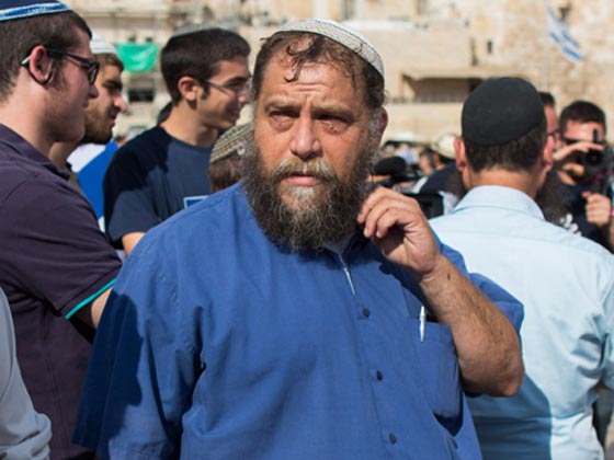 اسرائيلي متطرف يصف المسيحيين بمصاصي الدماء ويدعو لمنع احتفالاتهم وطردهم صورة رقم 4 اسرائيلي متطرف يصف المسيحيين بمصاصي الدماء ويدعو لمنع احتفالاتهم وطردهم صورة رقم 4