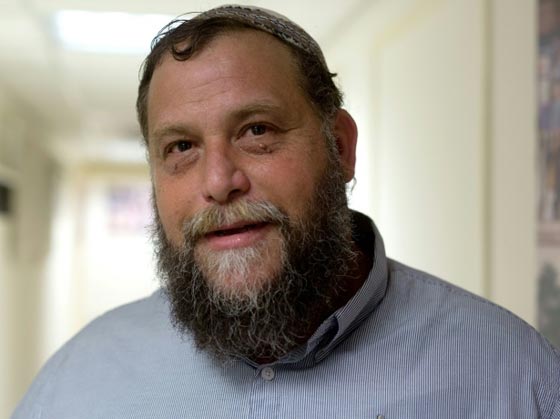 اسرائيلي متطرف يصف المسيحيين بمصاصي الدماء ويدعو لمنع احتفالاتهم وطردهم صورة رقم 1 اسرائيلي متطرف يصف المسيحيين بمصاصي الدماء ويدعو لمنع احتفالاتهم وطردهم صورة رقم 1