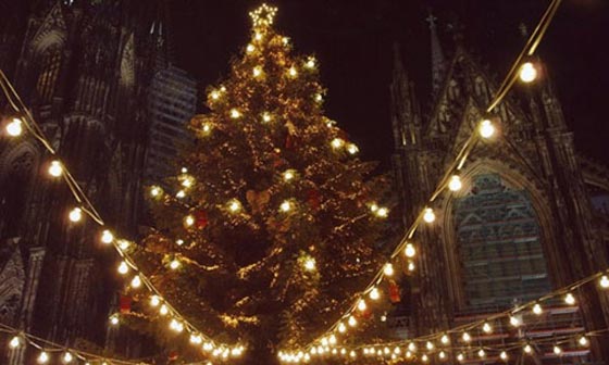 ظاهرتان فلكيتان تتزامنان مع مصادفة نادرة للمولد النبوي والميلاد المجيد صورة رقم 5 ظاهرتان فلكيتان تتزامنان مع مصادفة نادرة للمولد النبوي والميلاد المجيد صورة رقم 5