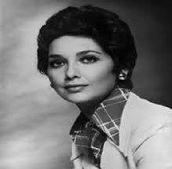 سوزان مبارك في مجموعة صور نادرة تغزو مواقع التواصل بمصر صورة رقم 5