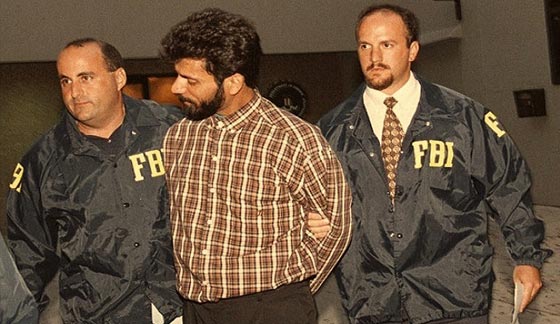 بيروت تتسلم سجينا منسيا قضى 19 عاما في السجن الامريكي لاختطافه طائرة صورة رقم 2 بيروت تتسلم سجينا منسيا قضى 19 عاما في السجن الامريكي لاختطافه طائرة صورة رقم 2