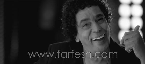 فيديو محمد منير يغني (مدد يا رسول الله) ويمزج الإسلام برسالة المسيح صورة رقم 1
