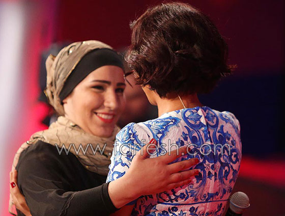 فيديو مضحك: الأردنية نداء شرارة من ذا فويس، محجبة عصرية تقلد احلام واليسا   صورة رقم 5