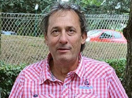 جريمة مروعة: انتحار سجين بعد ان قطع رأس رئيسه في العمل وحاول تفجير مصنع! صورة رقم 3 جريمة مروعة: انتحار سجين بعد ان قطع رأس رئيسه في العمل وحاول تفجير مصنع! صورة رقم 3