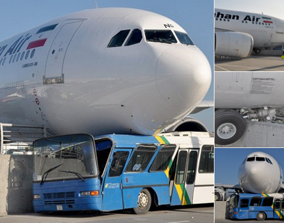 حادث غريب.. طائرة ركاب تهبط على سطح حافلة وتسحقها صورة رقم 1 حادث غريب.. طائرة ركاب تهبط على سطح حافلة وتسحقها صورة رقم 1