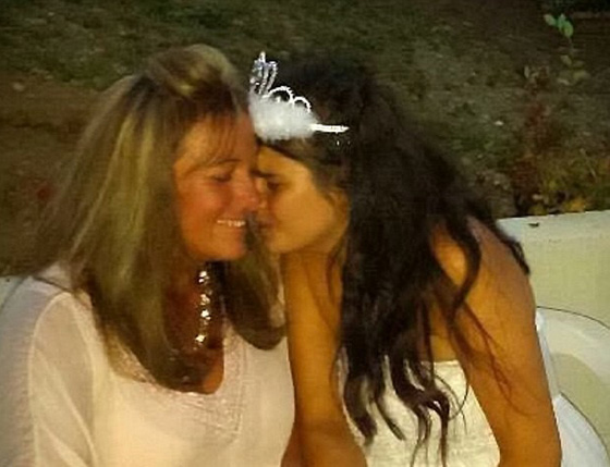 تظاهرت انها مريضة بالسرطان وحظيت بعيشة هانئة حتى حلت الكارثة صورة رقم 2 تظاهرت انها مريضة بالسرطان وحظيت بعيشة هانئة حتى حلت الكارثة صورة رقم 2