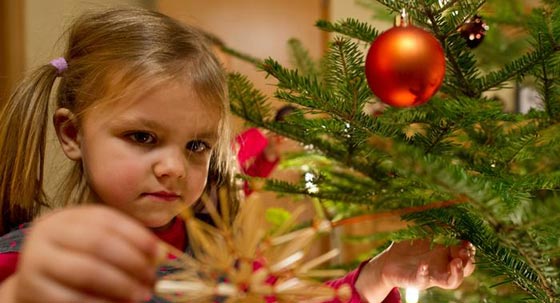 صور احتفالات عيد الميلاد المجيد من الحرب العالمية وحتى الآن صورة رقم 1 صور احتفالات عيد الميلاد المجيد من الحرب العالمية وحتى الآن صورة رقم 1