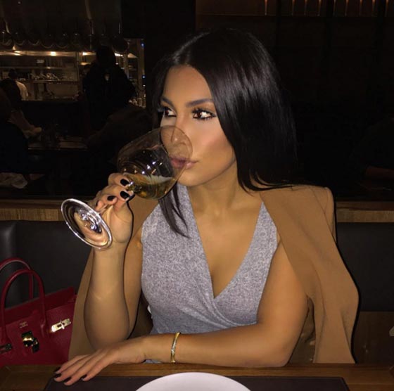 الشبه الكبير بينها وبين كيم كارداشيان جعلها فتاة مشهورة صورة رقم 2