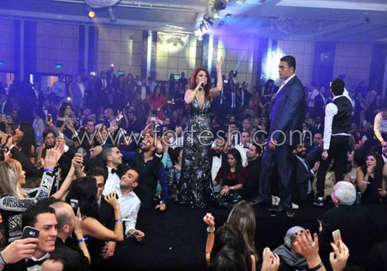 بعد مشاجرة في حفل هيفاء وهبي، فيديو خناقات ومشاجرات افسدت حفلات 7 مطربين  صورة رقم 5