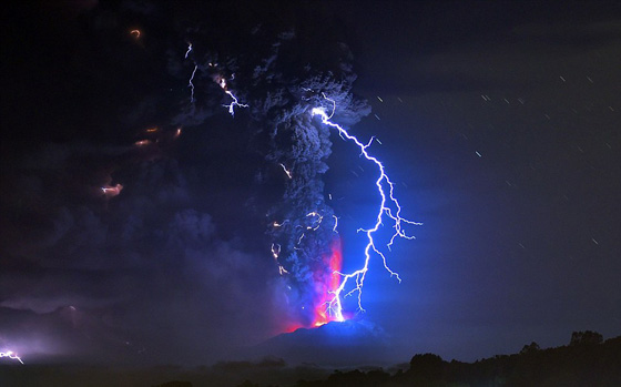 صور تعيد الى الذاكرة ابرز احداث العام 2015 صورة رقم 2 صور تعيد الى الذاكرة ابرز احداث العام 2015 صورة رقم 2