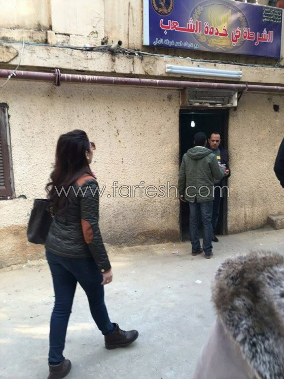 الممثلة نيفان صابر تتهم المنتج مصطفى السويفى بالاعتداء عليها بالتحرش والضرب وتحطيم سيارتها صورة رقم 4