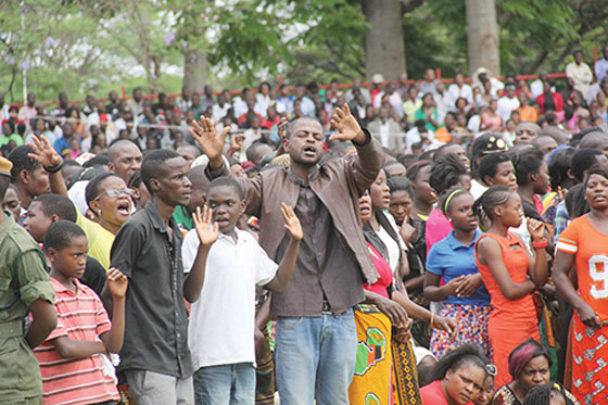 رئيس زامبيا يدعو المواطنين للصلاة والصيام من أجل تعافي العملة صورة رقم 7