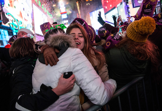 صور مبهرة.. هكذا ودع العالم عاما واستقبل العام الجديد 2016 صورة رقم 8 صور مبهرة.. هكذا ودع العالم عاما واستقبل العام الجديد 2016 صورة رقم 8