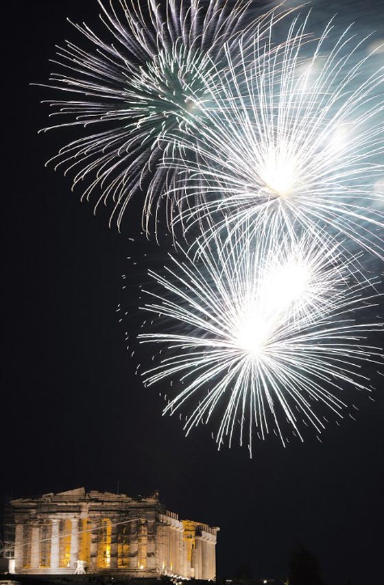 صور مبهرة.. هكذا ودع العالم عاما واستقبل العام الجديد 2016 صورة رقم 20 صور مبهرة.. هكذا ودع العالم عاما واستقبل العام الجديد 2016 صورة رقم 20