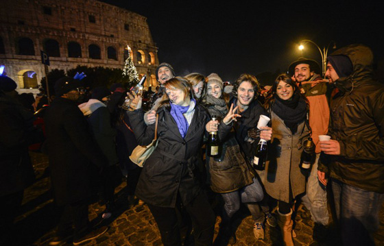 صور مبهرة.. هكذا ودع العالم عاما واستقبل العام الجديد 2016 صورة رقم 64 صور مبهرة.. هكذا ودع العالم عاما واستقبل العام الجديد 2016 صورة رقم 64