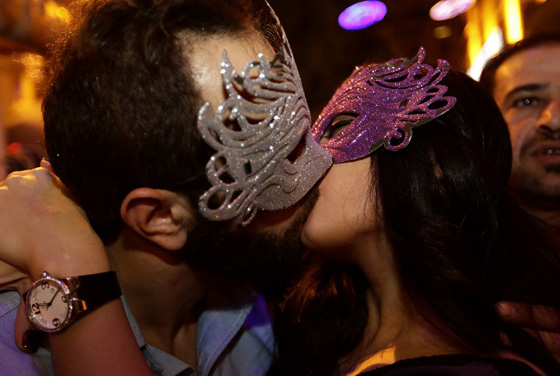 صور مبهرة.. هكذا ودع العالم عاما واستقبل العام الجديد 2016 صورة رقم 83 صور مبهرة.. هكذا ودع العالم عاما واستقبل العام الجديد 2016 صورة رقم 83