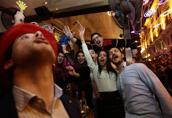 صور مبهرة.. هكذا ودع العالم عاما واستقبل العام الجديد 2016 صورة رقم 84 صور مبهرة.. هكذا ودع العالم عاما واستقبل العام الجديد 2016 صورة رقم 84