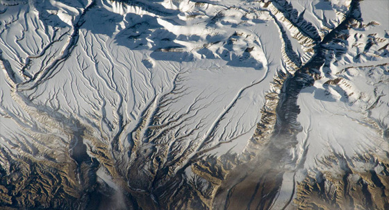 ناسا تعرض 15 صورة رائعة التقطتها محطة الفضاء للأرض عام 2015 صورة رقم 6 ناسا تعرض 15 صورة رائعة التقطتها محطة الفضاء للأرض عام 2015 صورة رقم 6