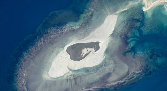 ناسا تعرض 15 صورة رائعة التقطتها محطة الفضاء للأرض عام 2015 صورة رقم 8 ناسا تعرض 15 صورة رائعة التقطتها محطة الفضاء للأرض عام 2015 صورة رقم 8