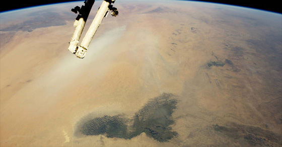 ناسا تعرض 15 صورة رائعة التقطتها محطة الفضاء للأرض عام 2015 صورة رقم 1 ناسا تعرض 15 صورة رائعة التقطتها محطة الفضاء للأرض عام 2015 صورة رقم 1