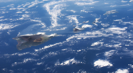 ناسا تعرض 15 صورة رائعة التقطتها محطة الفضاء للأرض عام 2015 صورة رقم 2 ناسا تعرض 15 صورة رائعة التقطتها محطة الفضاء للأرض عام 2015 صورة رقم 2