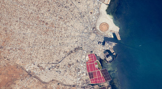 ناسا تعرض 15 صورة رائعة التقطتها محطة الفضاء للأرض عام 2015 صورة رقم 11 ناسا تعرض 15 صورة رائعة التقطتها محطة الفضاء للأرض عام 2015 صورة رقم 11