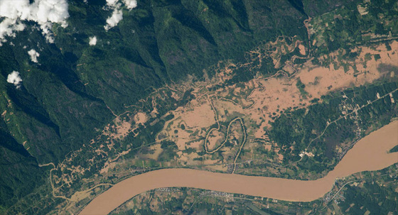 ناسا تعرض 15 صورة رائعة التقطتها محطة الفضاء للأرض عام 2015 صورة رقم 12 ناسا تعرض 15 صورة رائعة التقطتها محطة الفضاء للأرض عام 2015 صورة رقم 12