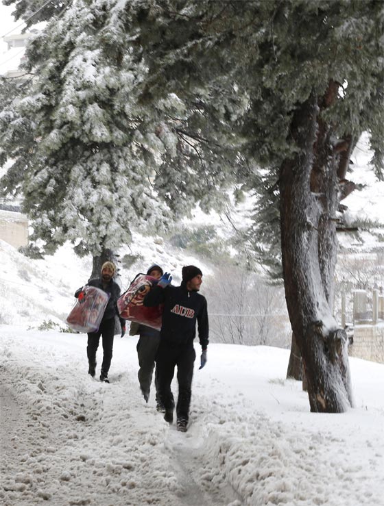 عاصفة ثلجية.. صور الثلوج تكسو سوريا ولبنان ومرتفعات الجولان  صورة رقم 2