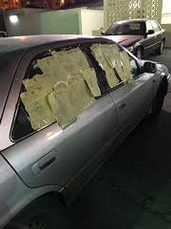 سعودي يزين واجهة سيارة الامامية بـ 72 مخالفة سير صورة رقم 3