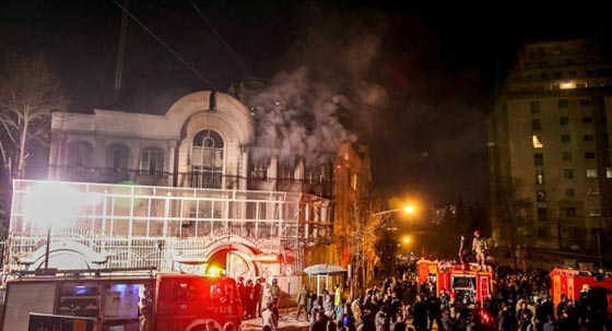 دول عربية تتداعى للتضامن مع السعودية وتطرد سفراء ايران منها صورة رقم 2