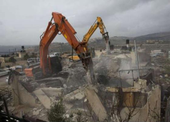 اسرائيل تنتقم من فلسطينيي القدس وتهدم منزلين وتنفذ اعتقالات صورة رقم 1