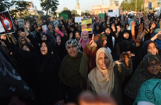 السعودية تعلن قطع علاقاتها الدبلوماسية مع ايران وطرد السفير صورة رقم 8