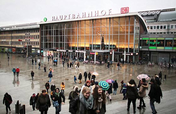 المانيا تبحث عن 1000 عربي بتهم التحرش والاعتداء واغتصاب النساء صورة رقم 1