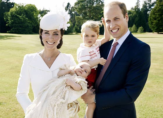 صور الامير جورج في يومه الأول في المدرسة صورة رقم 6