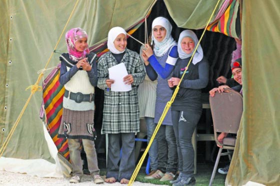 الاردن: مخاطر الشوارع تدفع عائلات سورية لاجئة لبيع بناتها لاثرياء!! صورة رقم 1 الاردن: مخاطر الشوارع تدفع عائلات سورية لاجئة لبيع بناتها لاثرياء!! صورة رقم 1