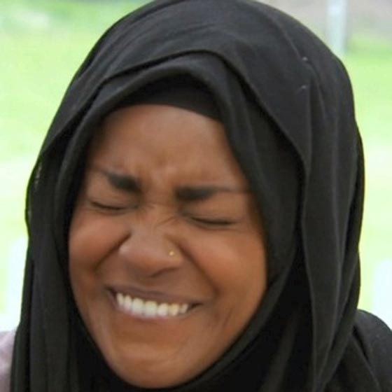 مسلمة بريطانية فازت بمسابقة افضل خباز وتلقت تهديدات عنصرية صورة رقم 8 مسلمة بريطانية فازت بمسابقة افضل خباز وتلقت تهديدات عنصرية صورة رقم 8