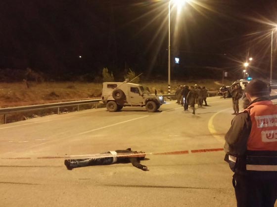 اسرائيل تقتل 4 فلسطينيين بادعاء محاولة الطعن ومواجهات عنيفة صورة رقم 3 اسرائيل تقتل 4 فلسطينيين بادعاء محاولة الطعن ومواجهات عنيفة صورة رقم 3