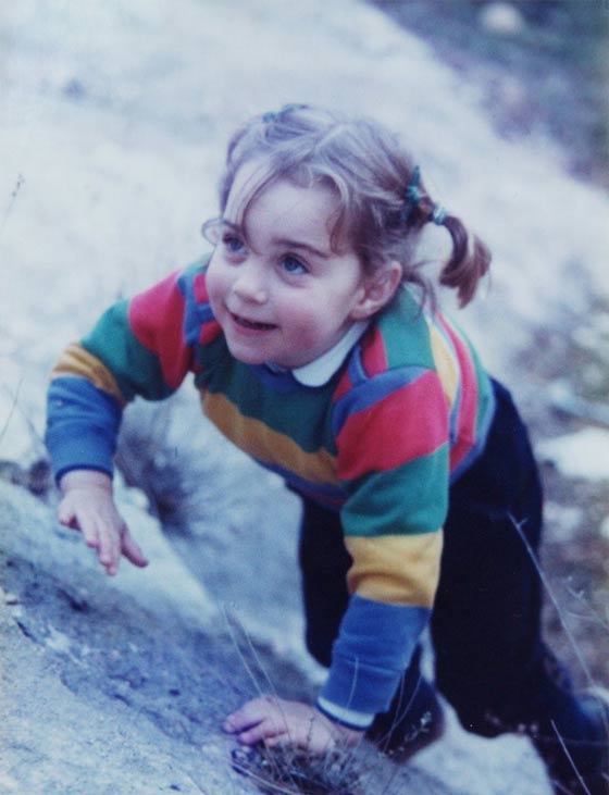 صور نادرة: كيف تحولت كيت ميدلتون من طفلة عادية جميلة الى اميرة صورة رقم 5 صور نادرة: كيف تحولت كيت ميدلتون من طفلة عادية جميلة الى اميرة صورة رقم 5