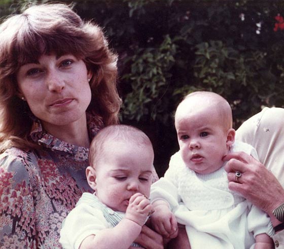 صور نادرة: كيف تحولت كيت ميدلتون من طفلة عادية جميلة الى اميرة صورة رقم 2 صور نادرة: كيف تحولت كيت ميدلتون من طفلة عادية جميلة الى اميرة صورة رقم 2