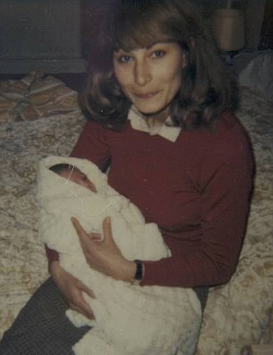 صور نادرة: كيف تحولت كيت ميدلتون من طفلة عادية جميلة الى اميرة صورة رقم 1 صور نادرة: كيف تحولت كيت ميدلتون من طفلة عادية جميلة الى اميرة صورة رقم 1