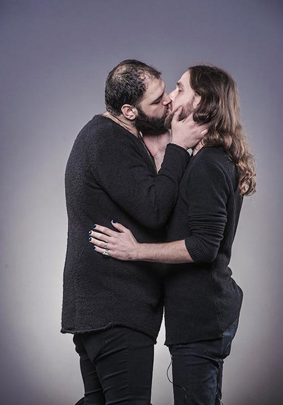 التصدي لمنع رواية حب بين اسرائيلية وفلسطيني.. بالقبلات صورة رقم 5 التصدي لمنع رواية حب بين اسرائيلية وفلسطيني.. بالقبلات صورة رقم 5