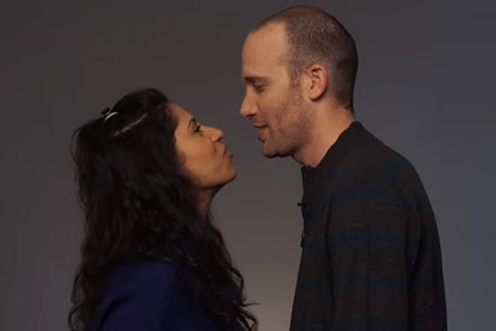 التصدي لمنع رواية حب بين اسرائيلية وفلسطيني.. بالقبلات صورة رقم 7 التصدي لمنع رواية حب بين اسرائيلية وفلسطيني.. بالقبلات صورة رقم 7