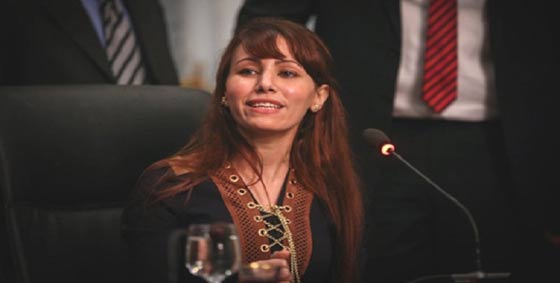 موقف محرج لنائبة مصرية يجعلها مثارا للسخرية وتلقب بـ ام صوت واطي صورة رقم 2