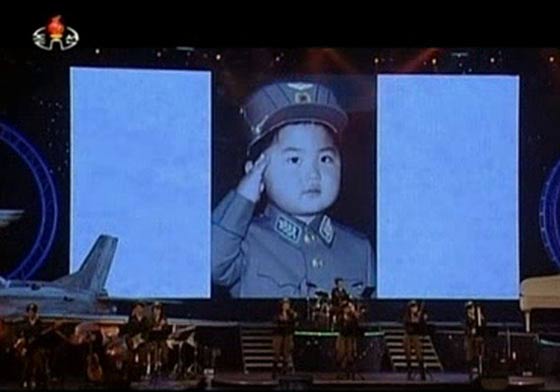  اصغر زعيم بالعالم.. صريح، فكاهي، يعشق كرة السلة ويتحدى امريكا صورة رقم 1